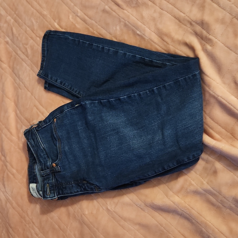 Universal Thread mid-rise curvy skinny jeans